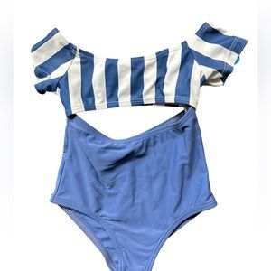 IFFEI girls blue stripped one piece swimsuit size 2yo NWT